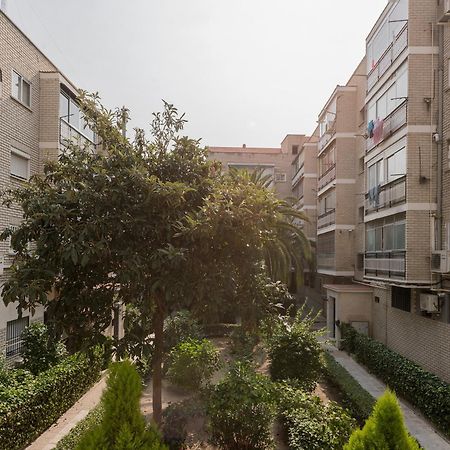 Appartamento Caja Magica Arrendamiento De Temporada Madrid Esterno foto